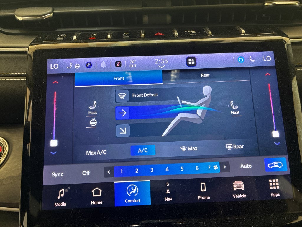 2023 Jeep Grand Cherokee Laredo 4x4