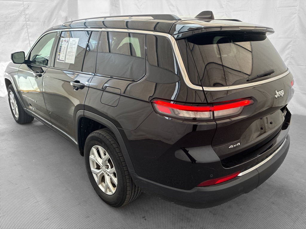 2023 Jeep Grand Cherokee Laredo 4x4
