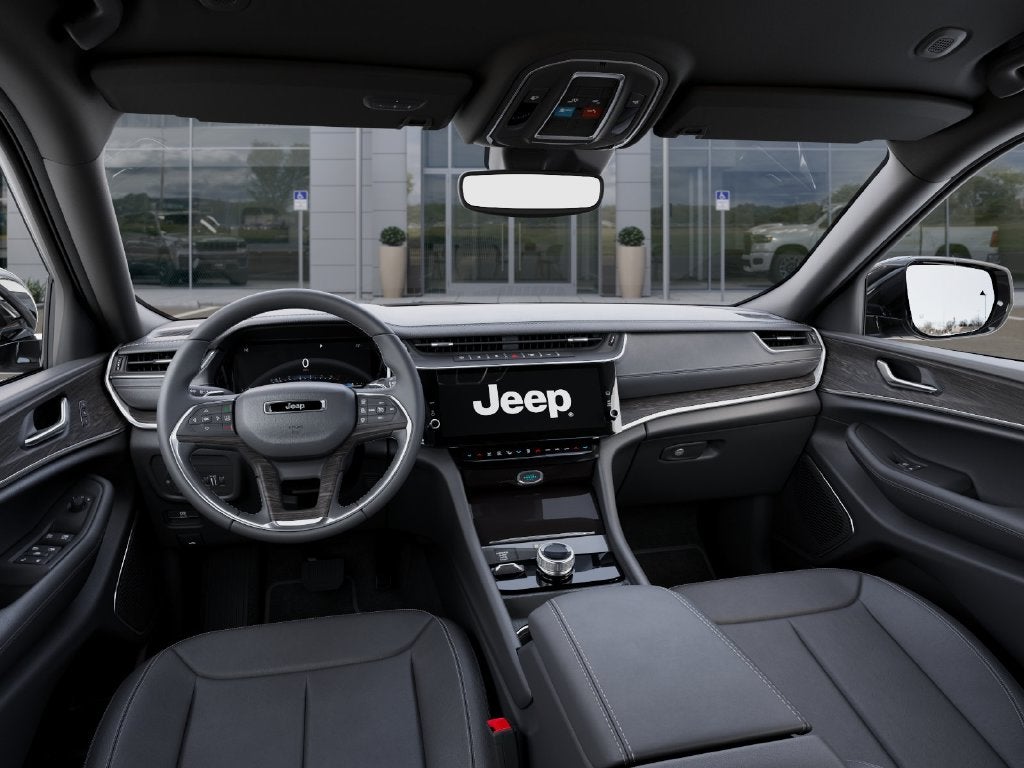 2027 Jeep Grand Cherokee GRAND CHEROKEE LIMITED 4X4