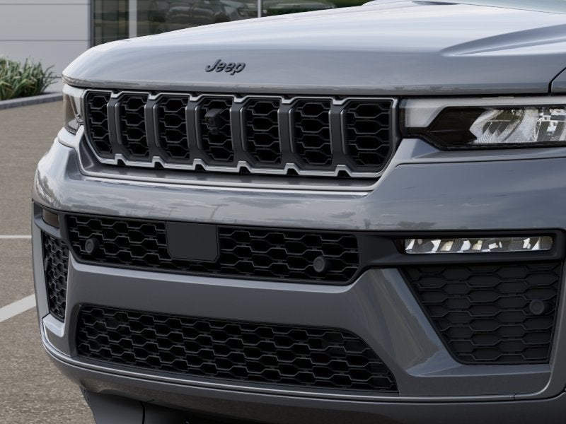 2027 Jeep Grand Cherokee GRAND CHEROKEE L LIMITED RESERVE 4X4
