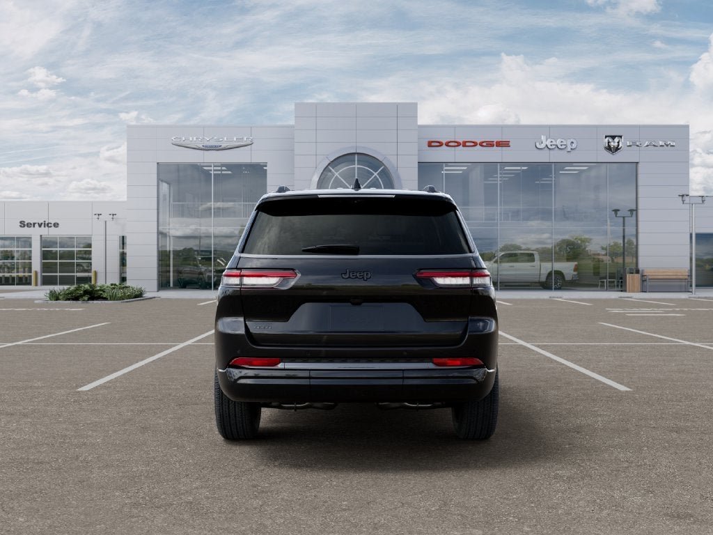 2027 Jeep Grand Cherokee GRAND CHEROKEE L LIMITED RESERVE 4X4
