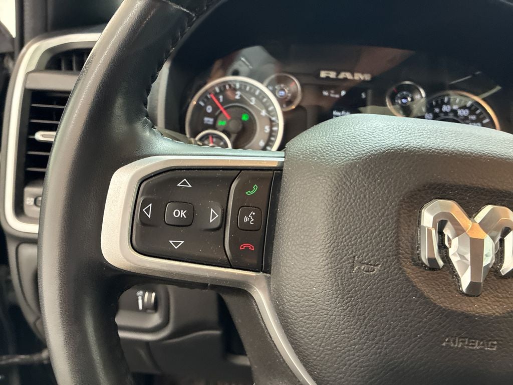 2023 RAM 1500 Big Horn Crew Cab 4x4 5'7' Box