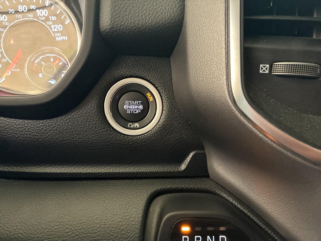 2024 RAM 1500 Big Horn/Lone Star