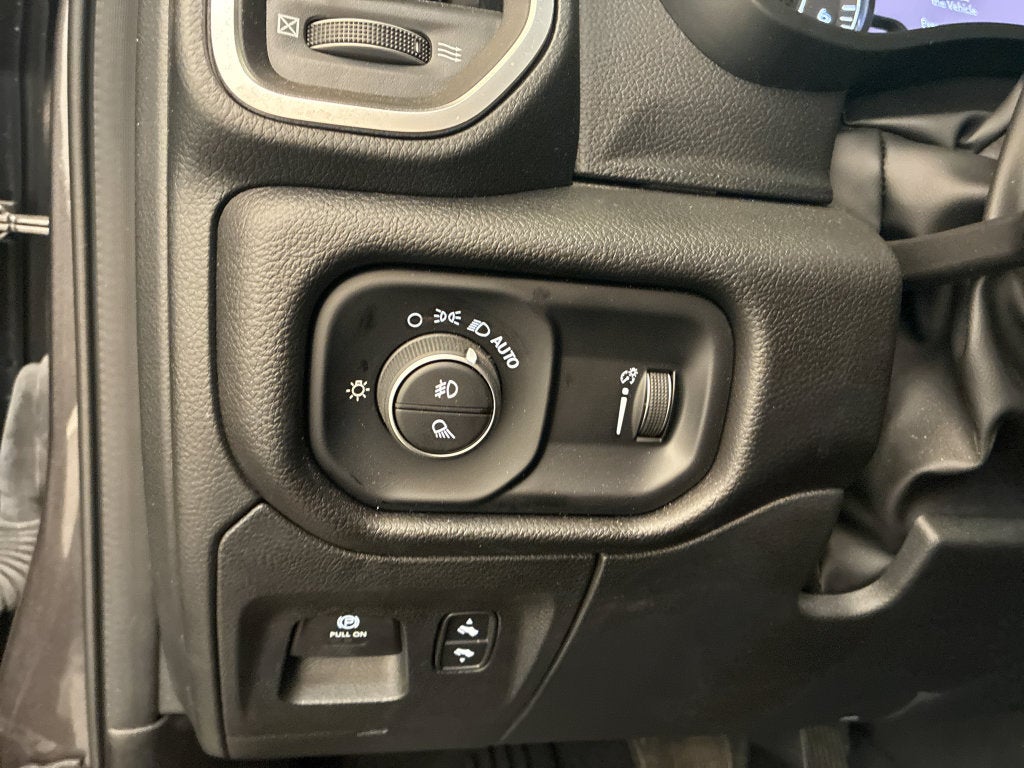 2024 RAM 1500 Big Horn/Lone Star