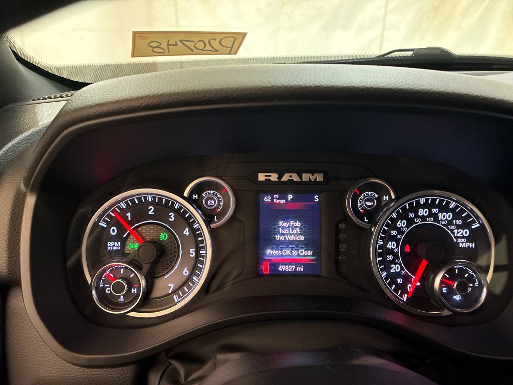 2023 RAM 1500 Big Horn Crew Cab 4x4 5'7' Box