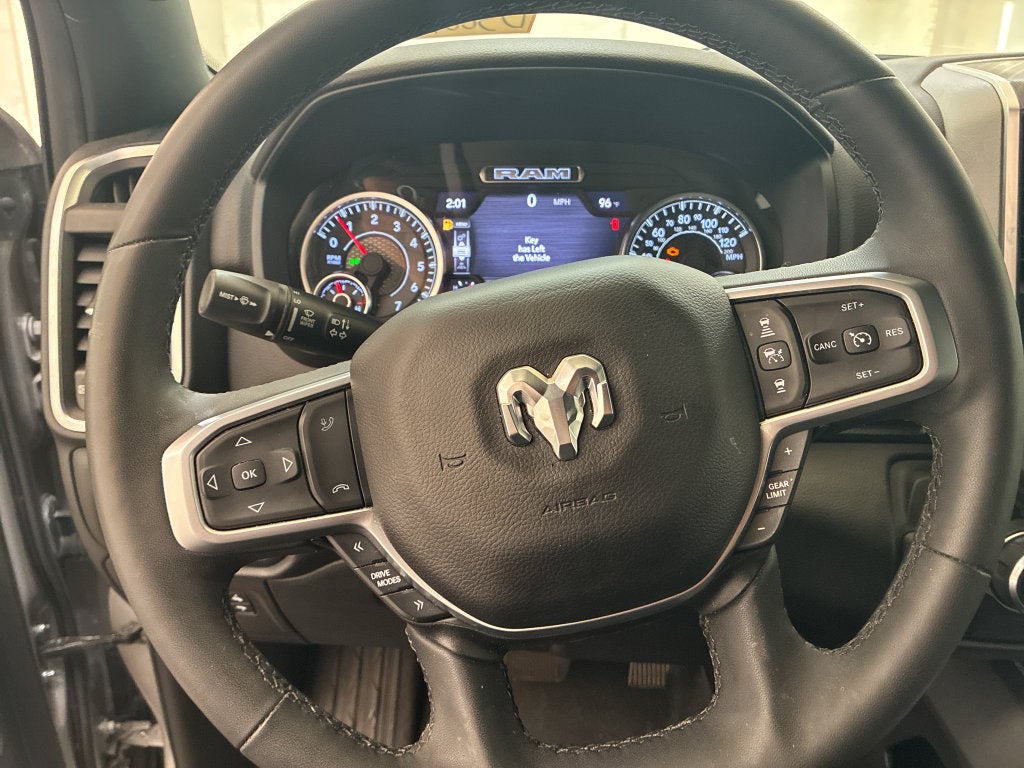 2025 RAM 1500 Big Horn Crew Cab 4x4 6'4' Box
