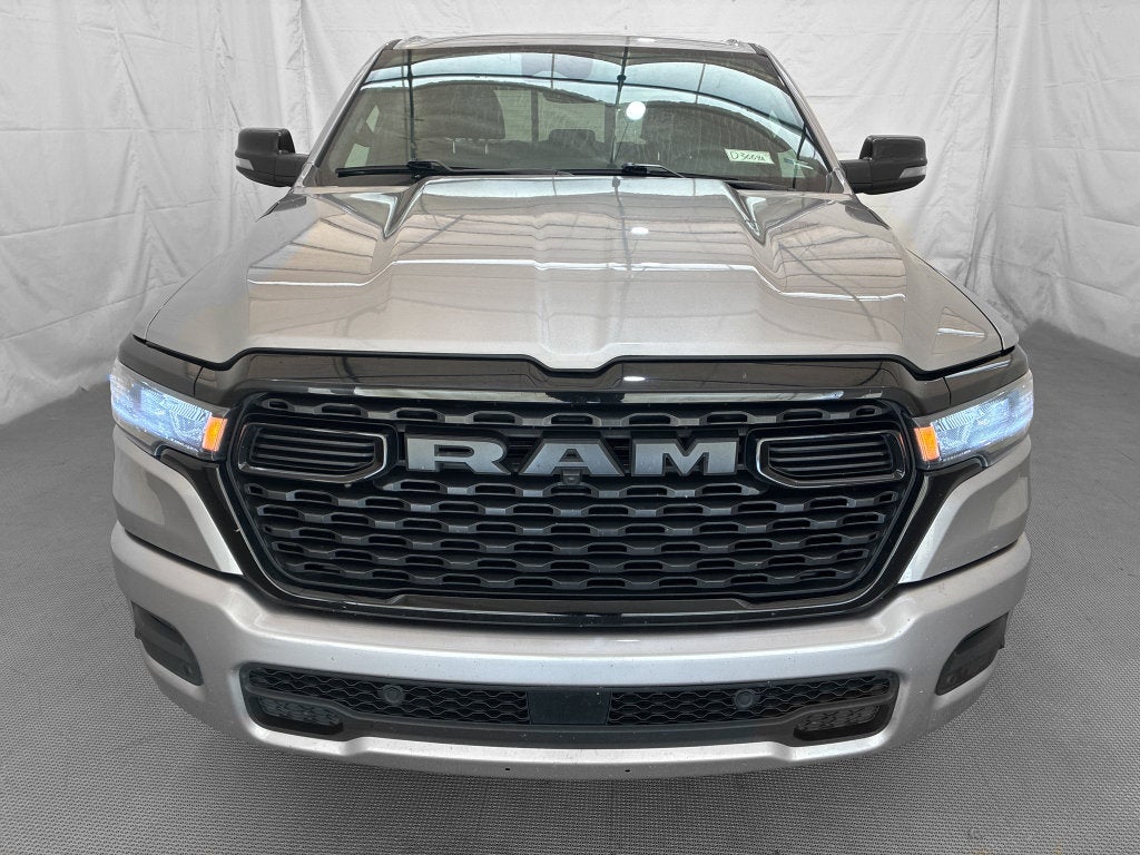 2025 RAM 1500 Big Horn Crew Cab 4x4 6'4' Box