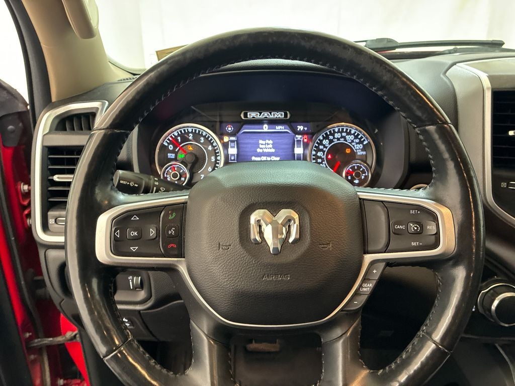 2020 RAM 1500 Big Horn Crew Cab 4x4 5'7' Box