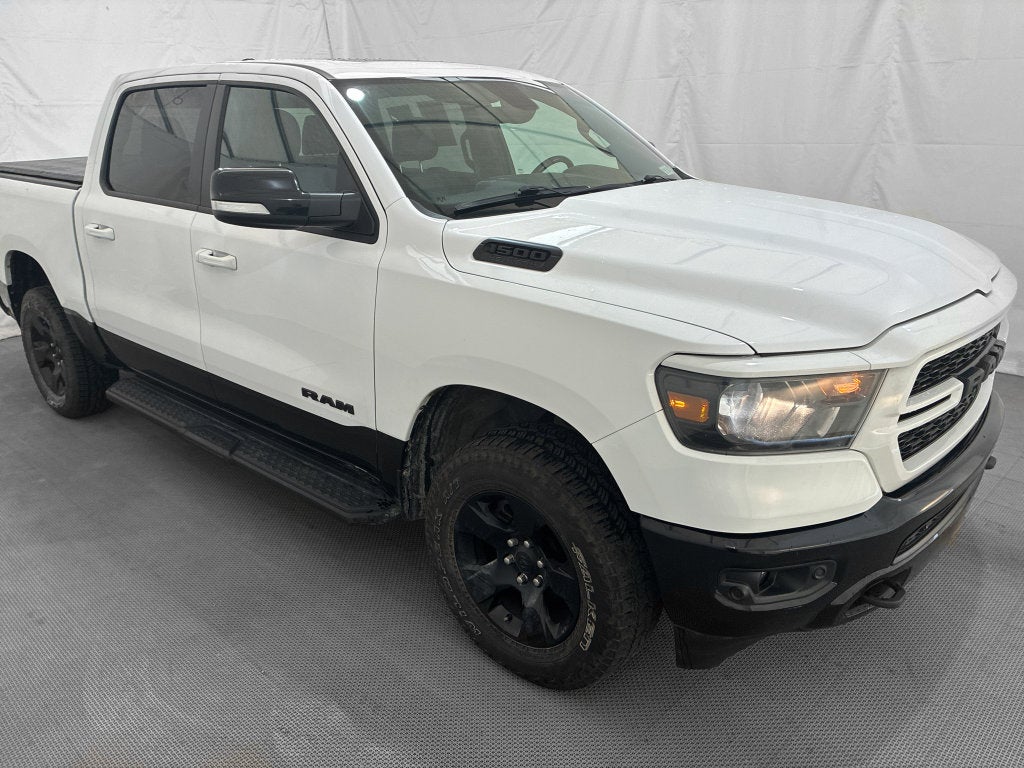 2022 RAM 1500 Big Horn Crew Cab 4x4 5'7' Box