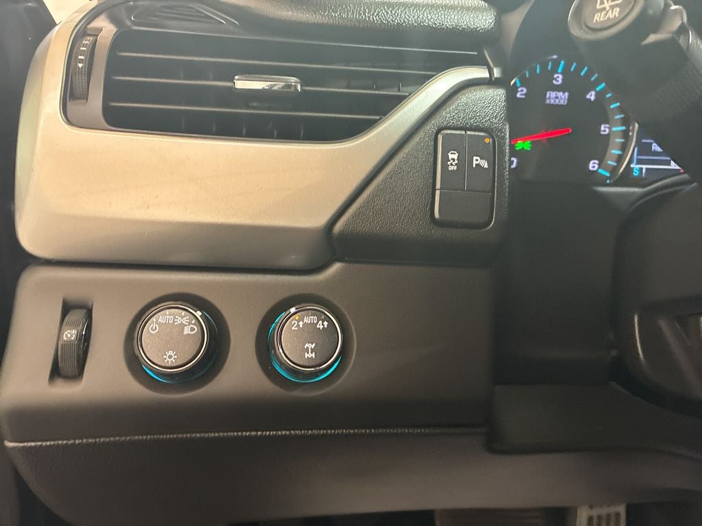 2020 Chevrolet Tahoe 4WD LS