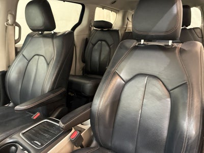 2019 Chrysler Pacifica Touring L Plus