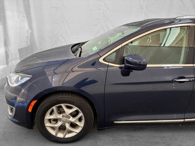 2019 Chrysler Pacifica Touring L Plus