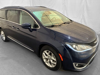 2019 Chrysler Pacifica Touring L Plus