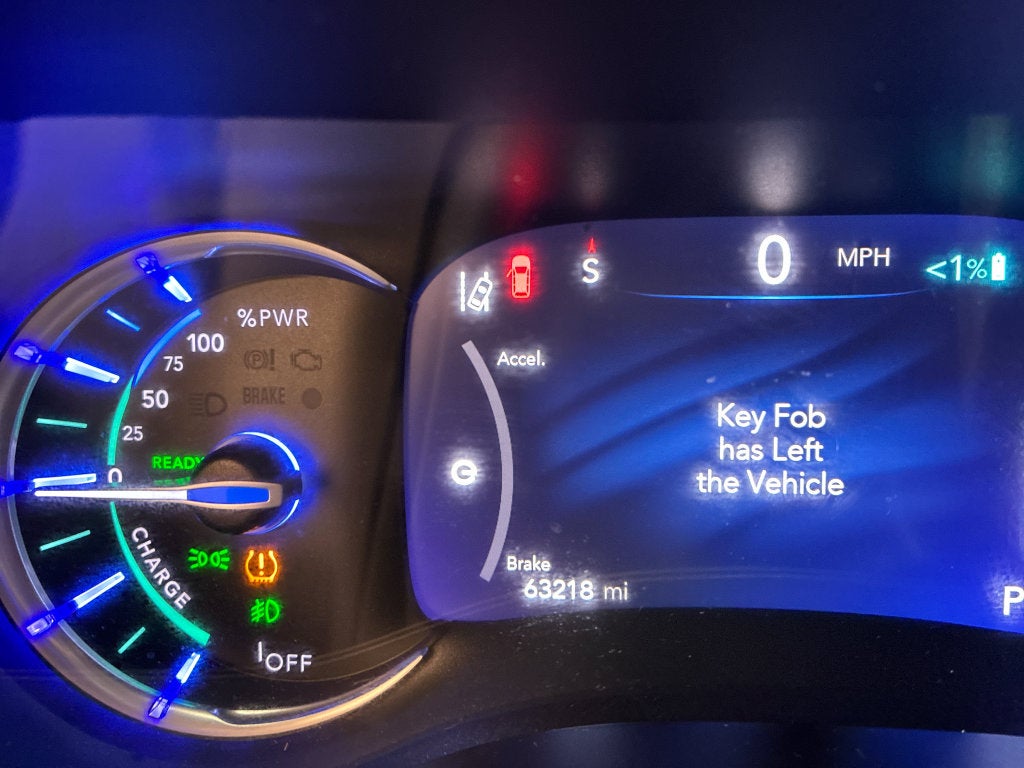 2024 Chrysler Pacifica Hybrid Select