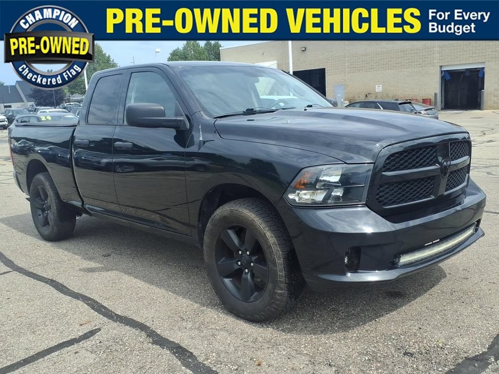 2019 RAM 1500 Classic Express Quad Cab 4x4 6'4" Box