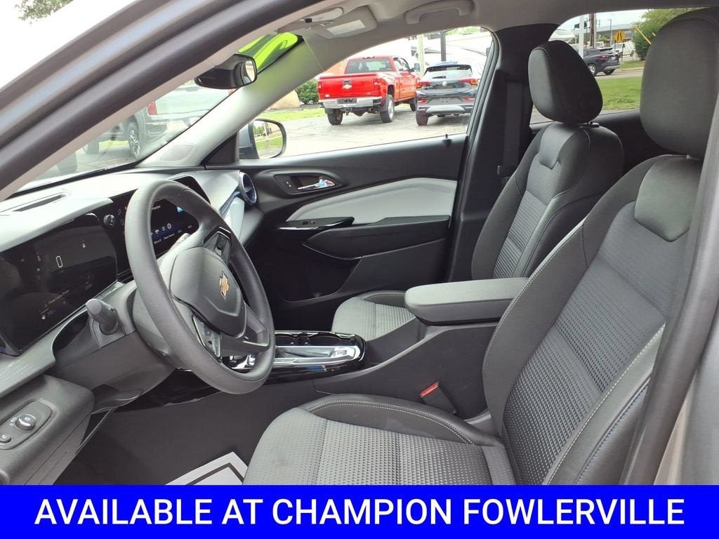2025 Chevrolet Trax LT
