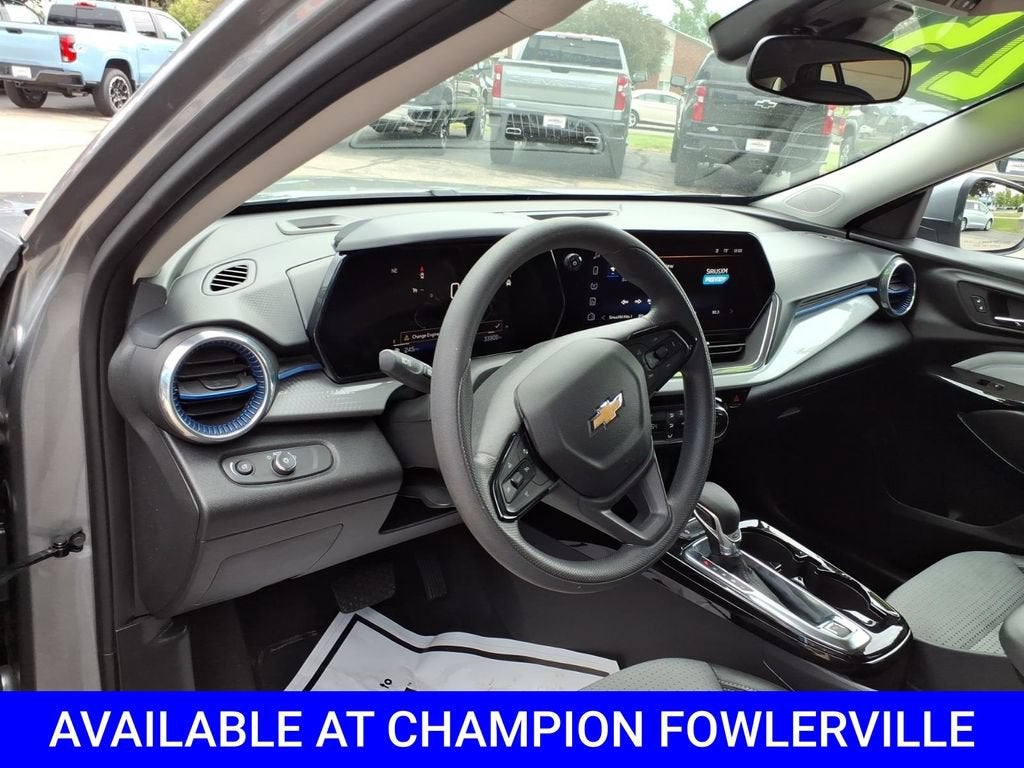 2025 Chevrolet Trax LT