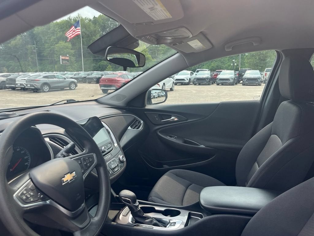 2023 Chevrolet Malibu LS