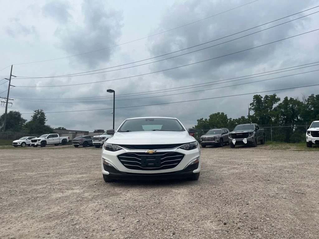 2023 Chevrolet Malibu LS