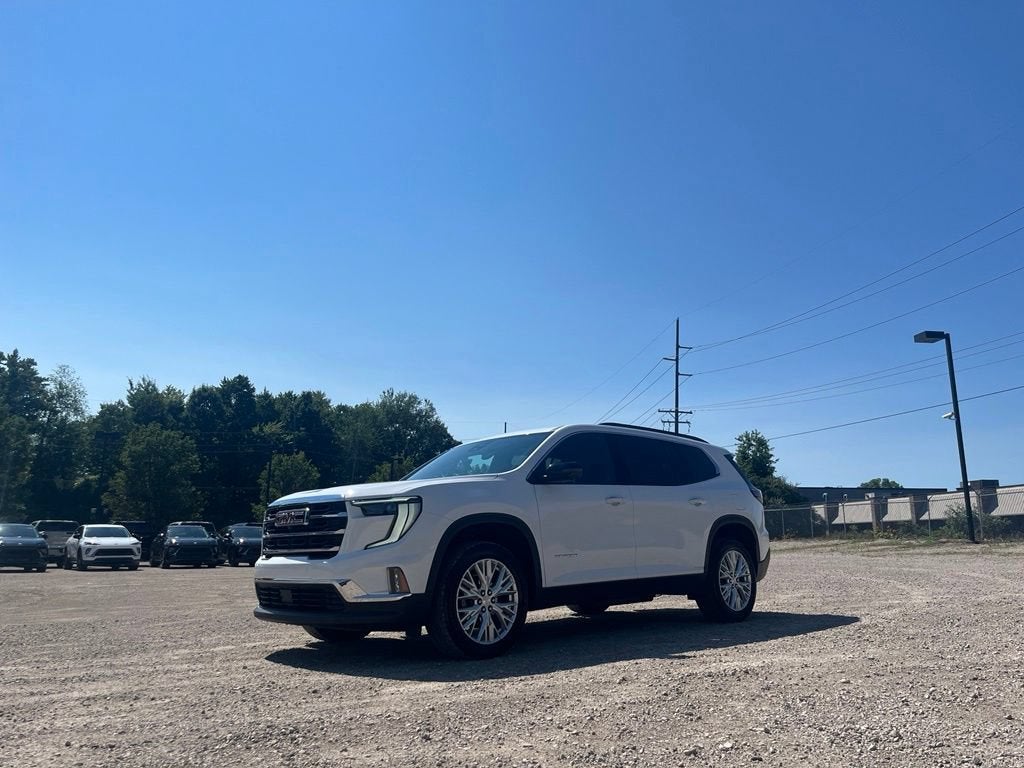 2024 GMC Acadia Elevation