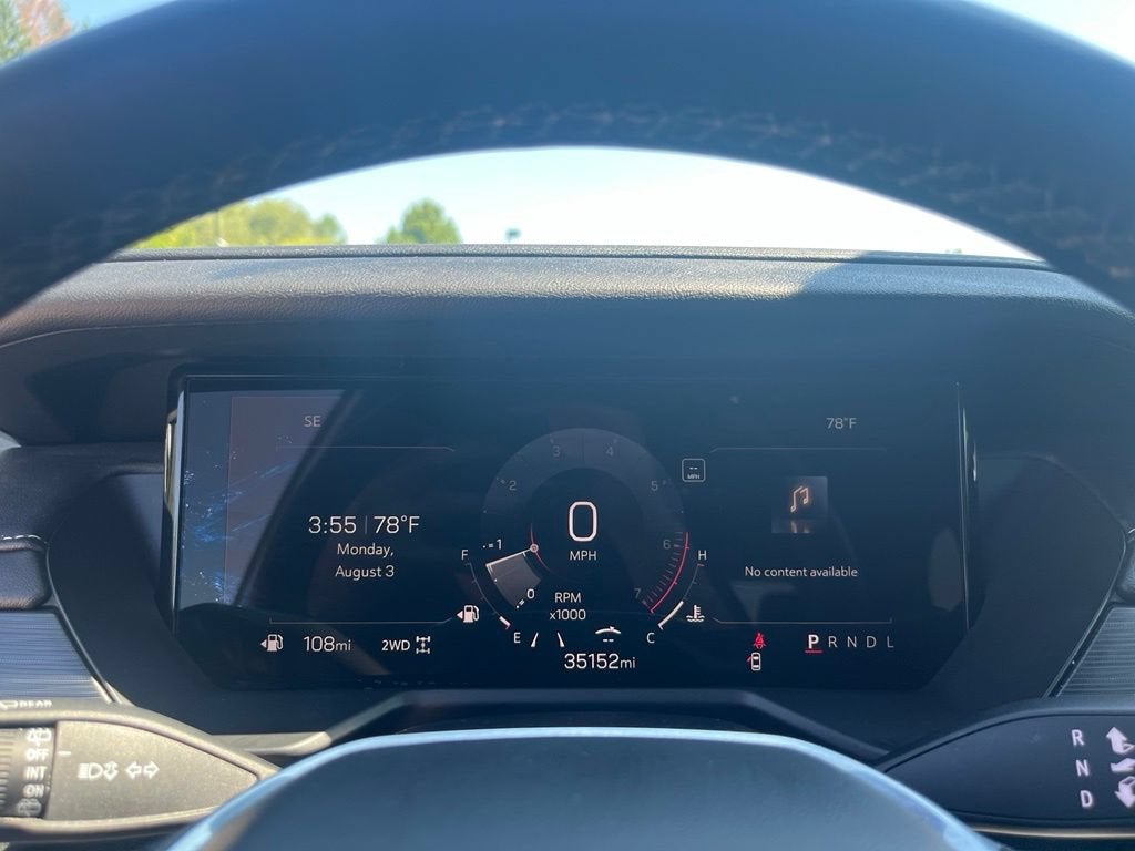 2024 GMC Acadia Elevation