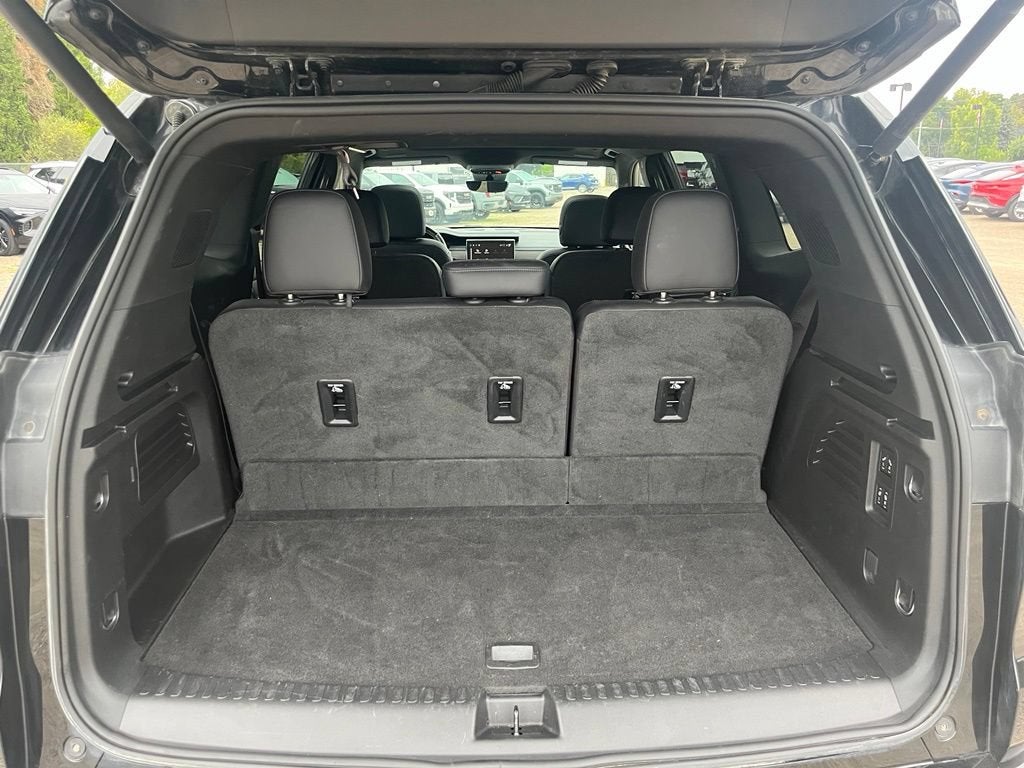 2024 GMC Acadia Denali