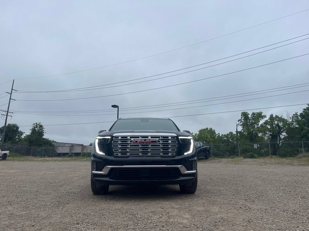 2024 GMC Acadia Denali