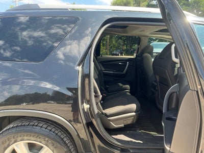 2011 GMC Acadia SLE