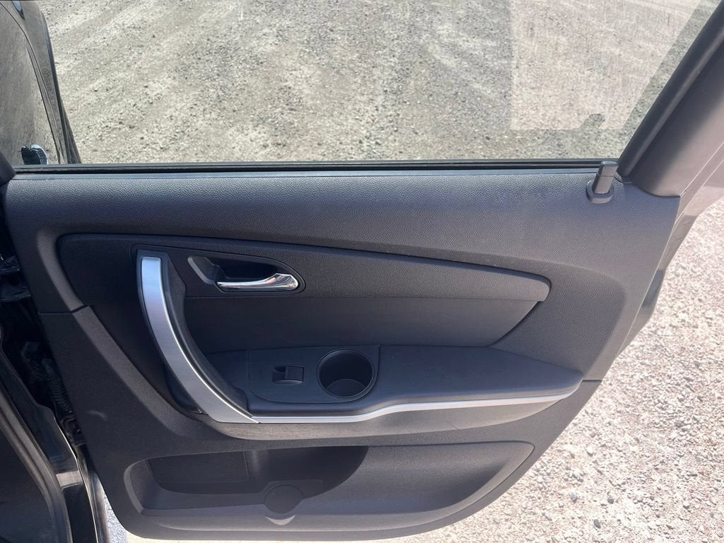2011 GMC Acadia SLE