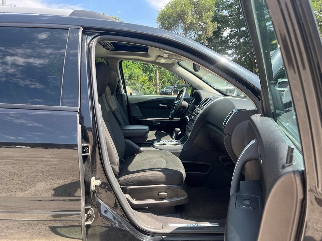2011 GMC Acadia SLE