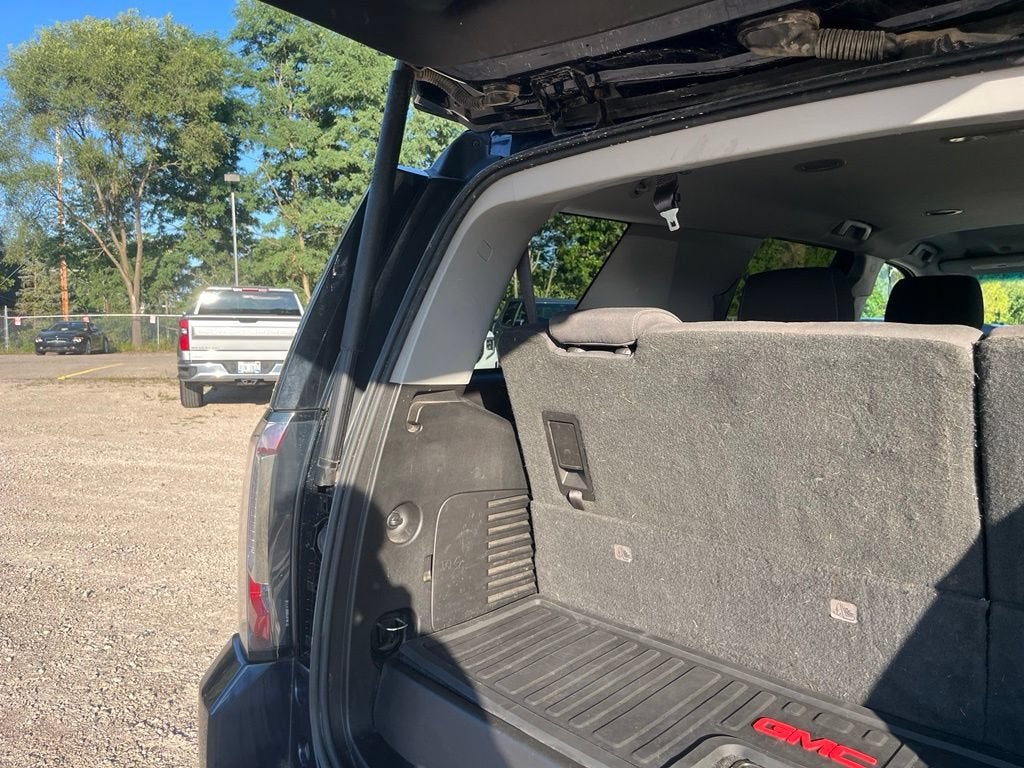 2017 GMC Yukon SLE