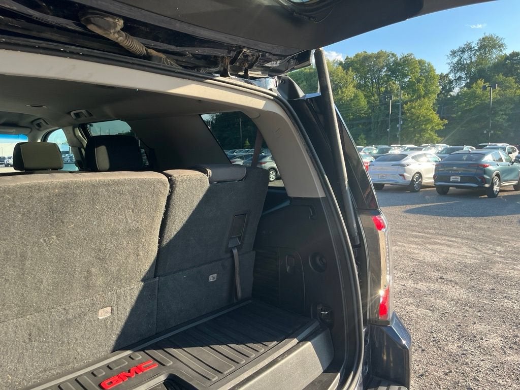 2017 GMC Yukon SLE