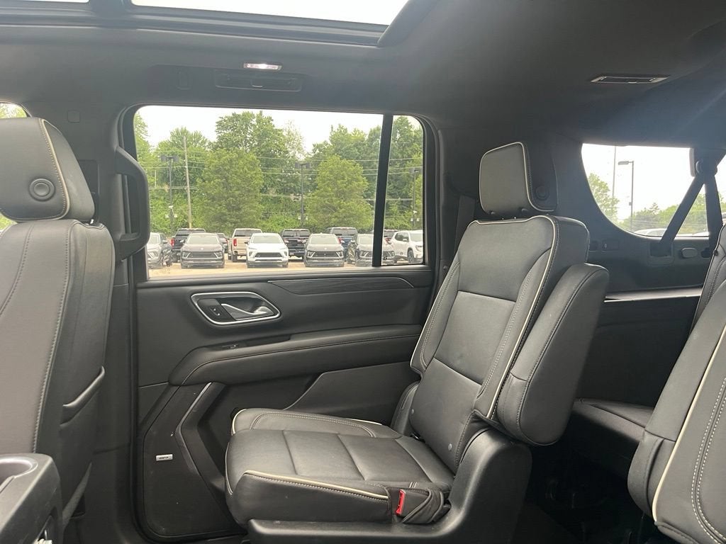 2023 GMC Yukon XL SLT