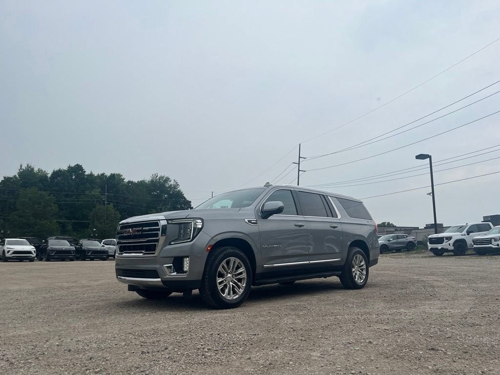 2023 GMC Yukon XL SLT