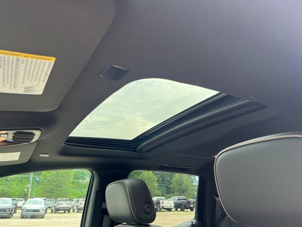 2023 GMC Canyon 4WD Denali