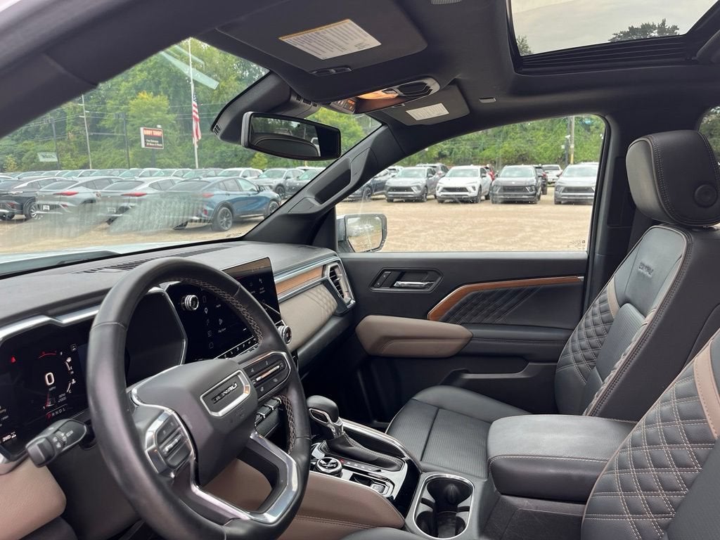 2023 GMC Canyon 4WD Denali