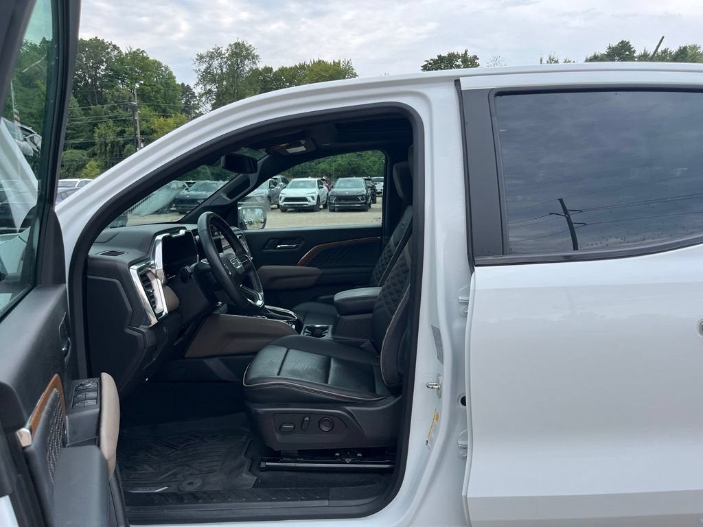 2023 GMC Canyon 4WD Denali