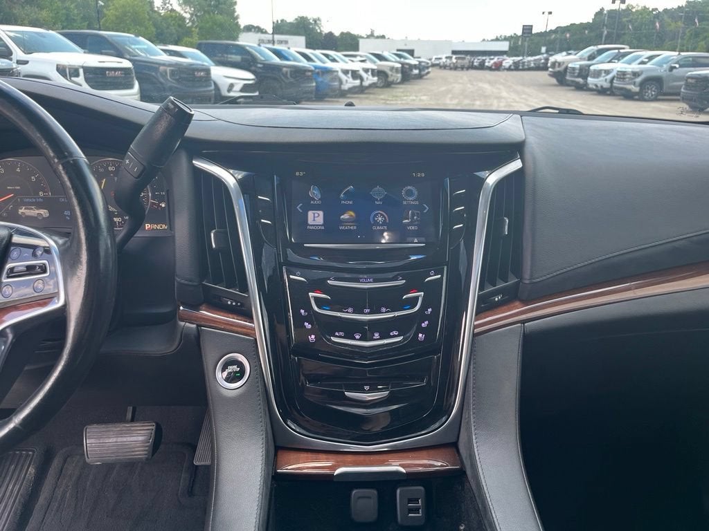 2015 Cadillac Escalade Luxury