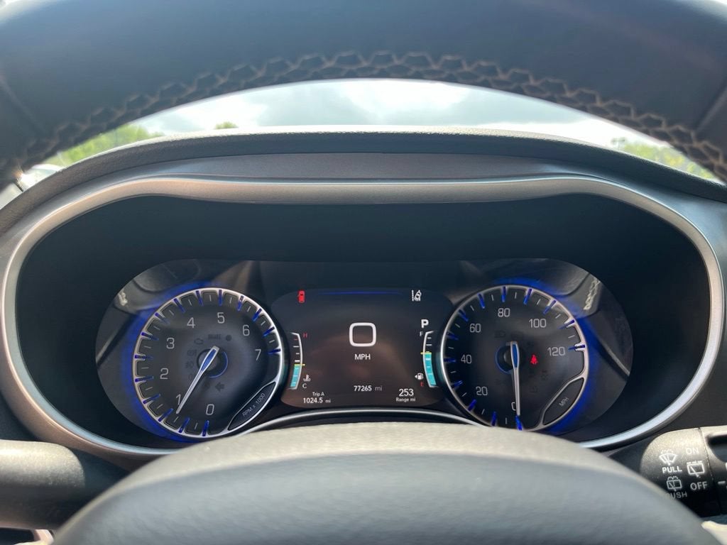 2024 Chrysler Pacifica Touring L