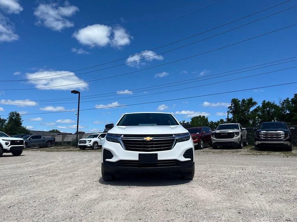 2023 Chevrolet Equinox LS