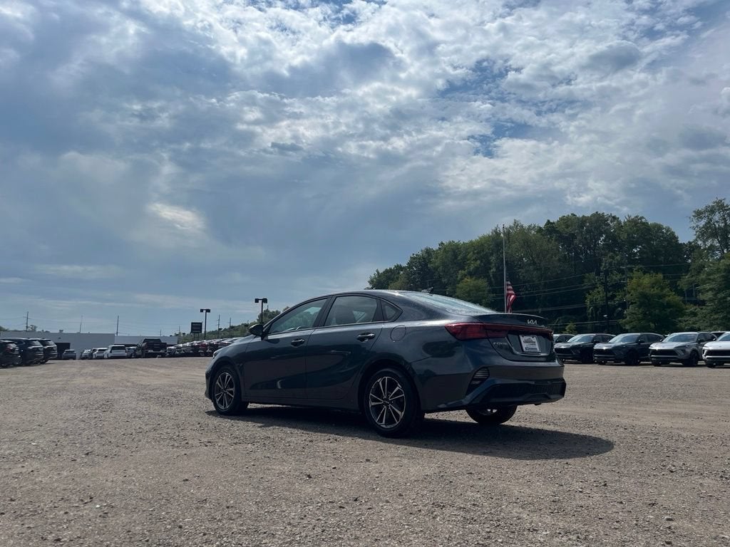 2023 Kia Forte LXS