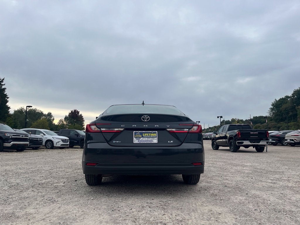 2025 Toyota Camry LE