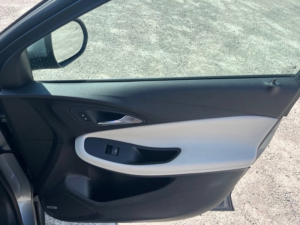 2024 Buick Encore GX Avenir