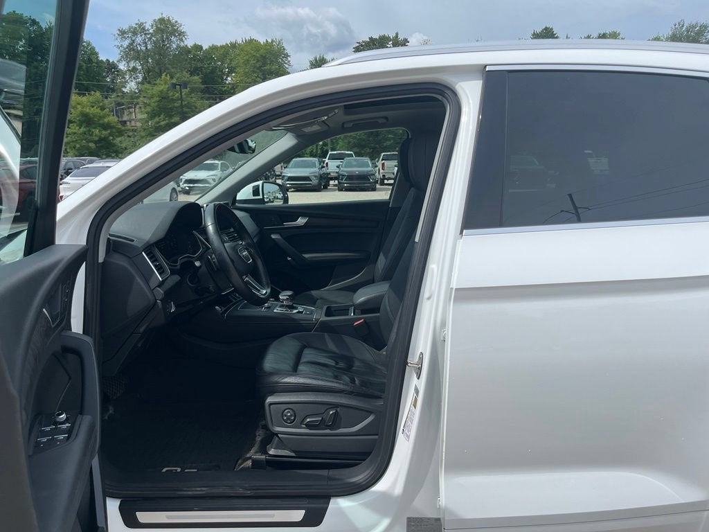 2020 Audi Q5 Premium Plus