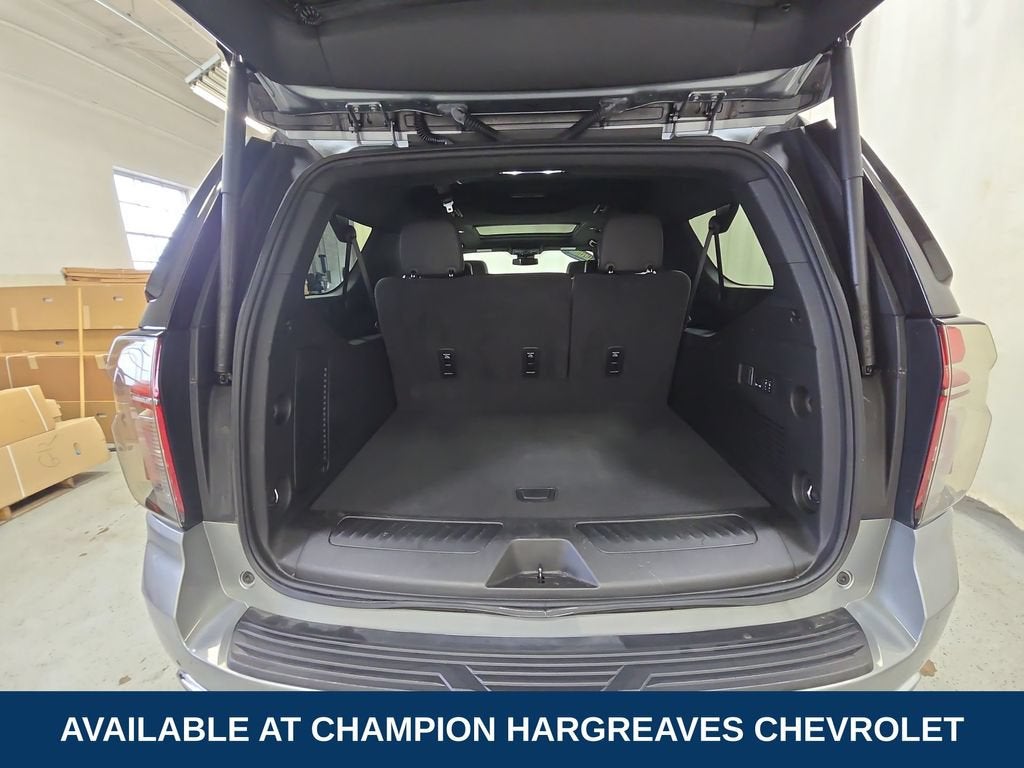 2024 Chevrolet Suburban LT