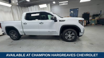 2025 GMC Sierra 1500 SLT