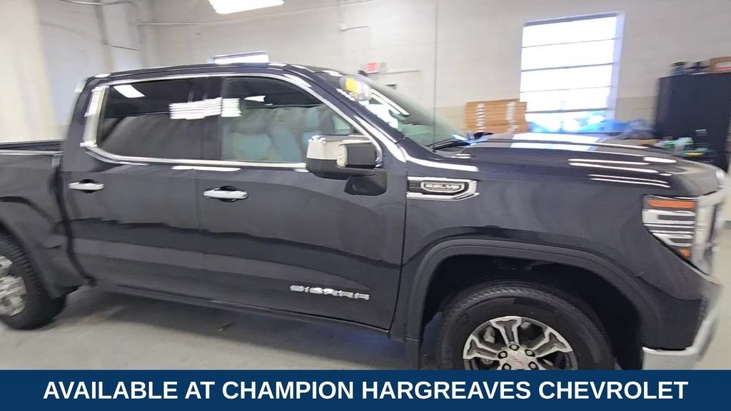 2025 GMC Sierra 1500 SLT
