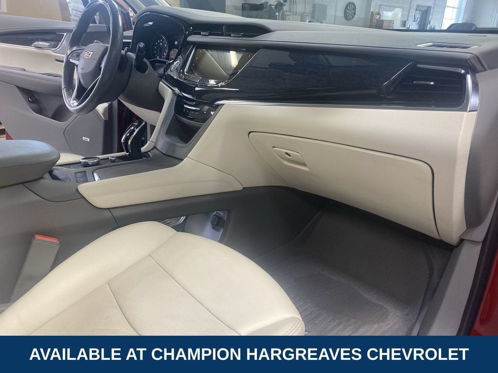 2024 Cadillac XT6 Premium Luxury