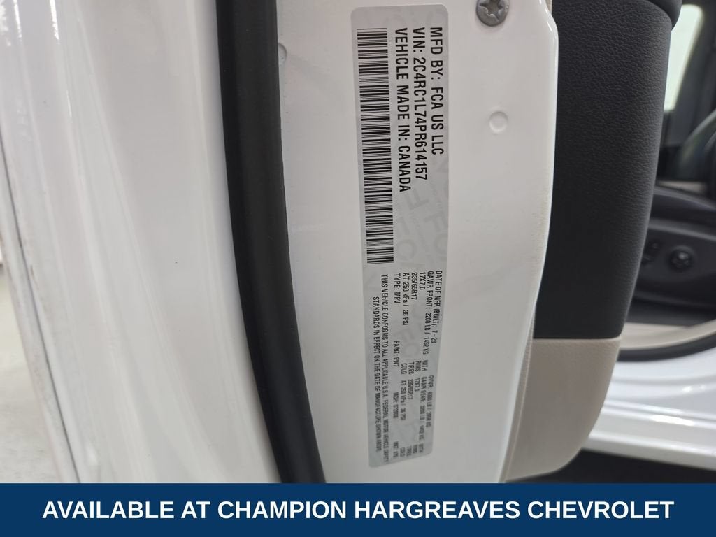 2023 Chrysler Pacifica Hybrid Touring L