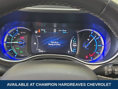 2023 Chrysler Pacifica Hybrid Touring L